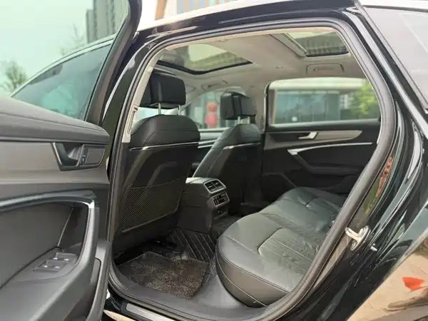 Audi A6L 2022