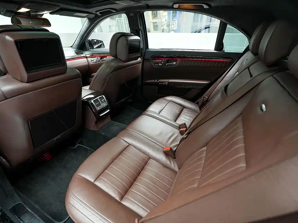 Mercedes-Benz S-Class 2011 — фото 15