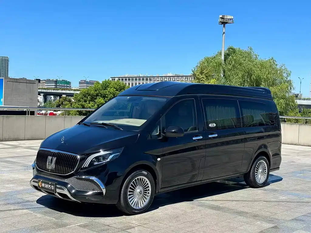 Mercedes-Benz Vito 2023 — фото 1
