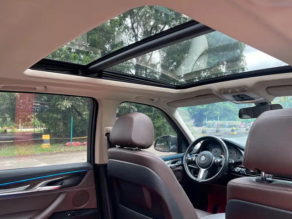 BMW X5 2016 — фото 17