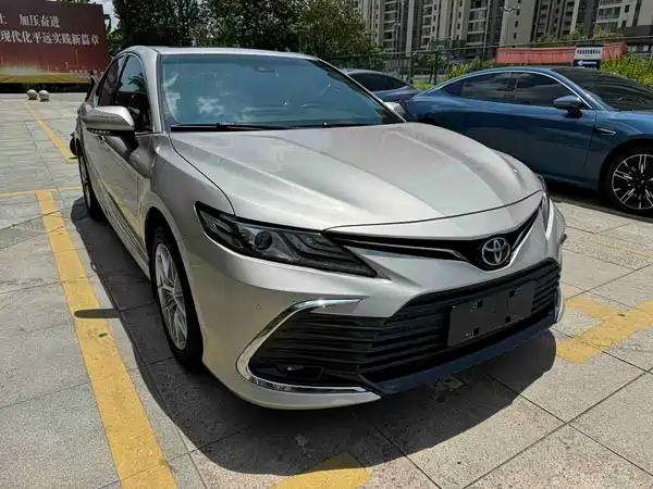 Toyota Camry 2021