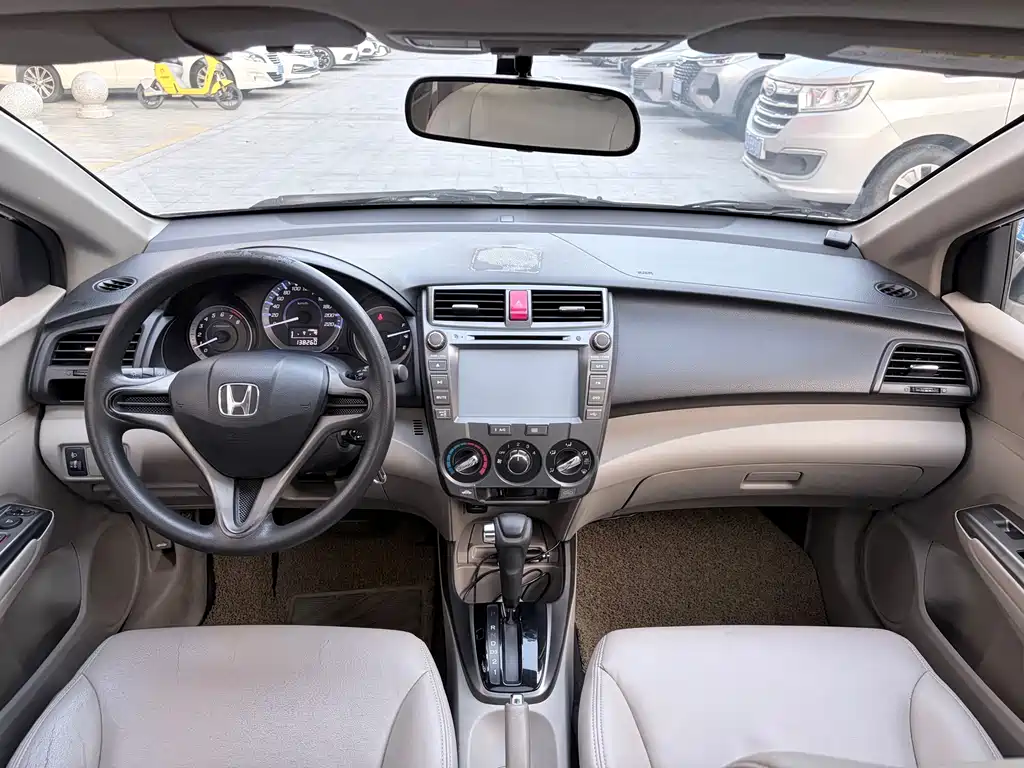 Honda City Classic 2013 — фото 11
