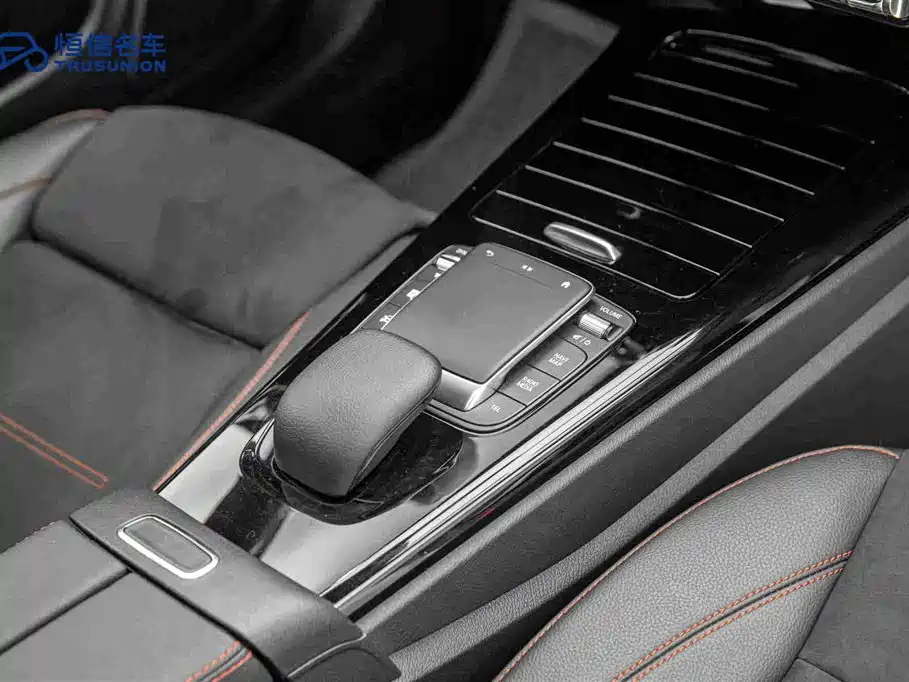 Mercedes-Benz CLA 2022 — фото 19