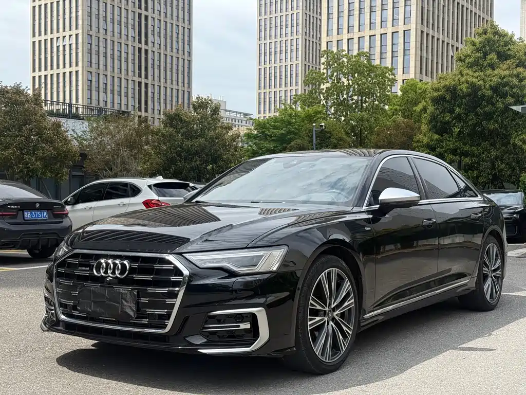 Audi A6L 2024 — фото 1