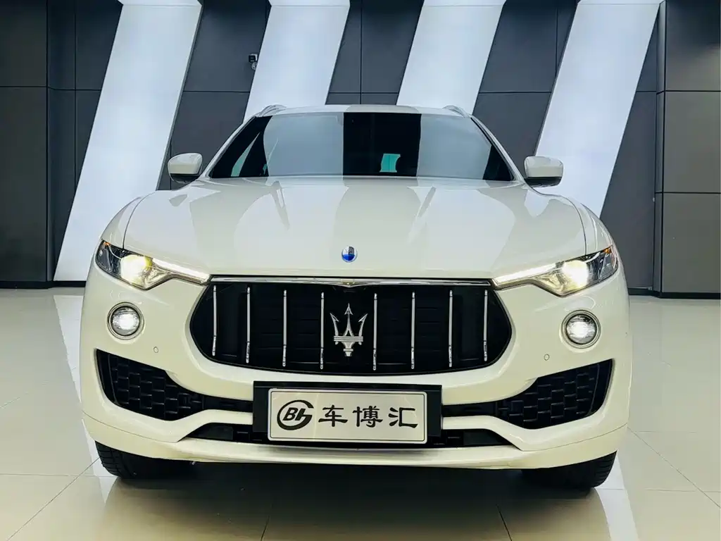 Maserati Levante 2017 — фото 2