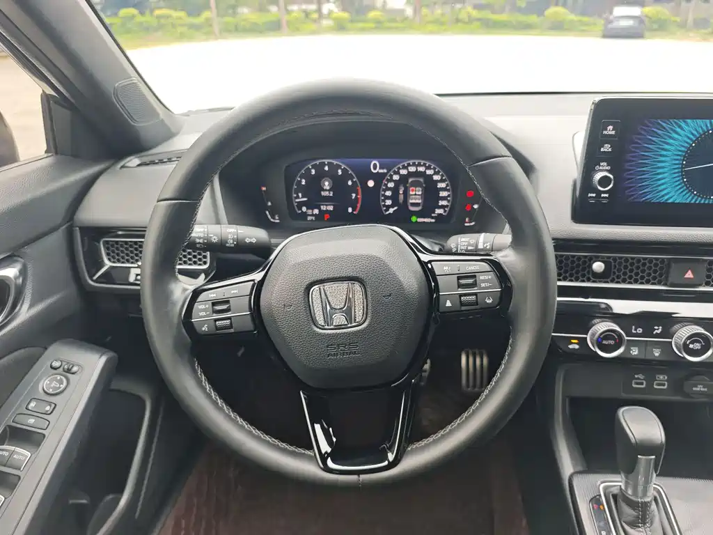 Honda Civic 2023 — фото 16