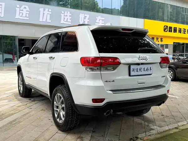 Jeep Grand Cherokee 2015