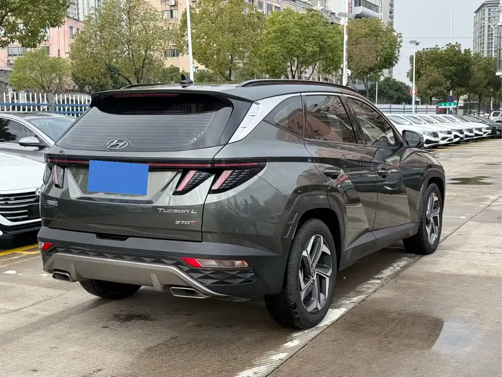 Hyundai Tucson 2022 — фото 4