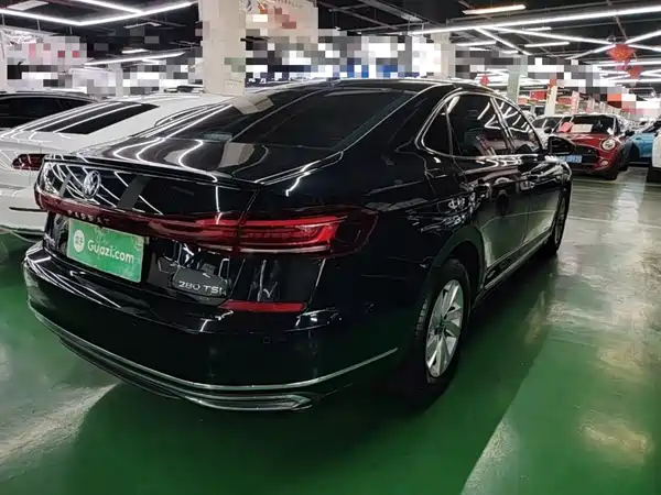 Volkswagen Passat 2023