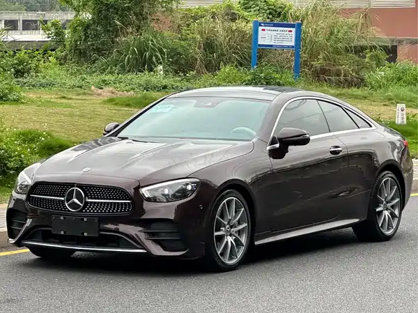 Mercedes-Benz E-Class 2021