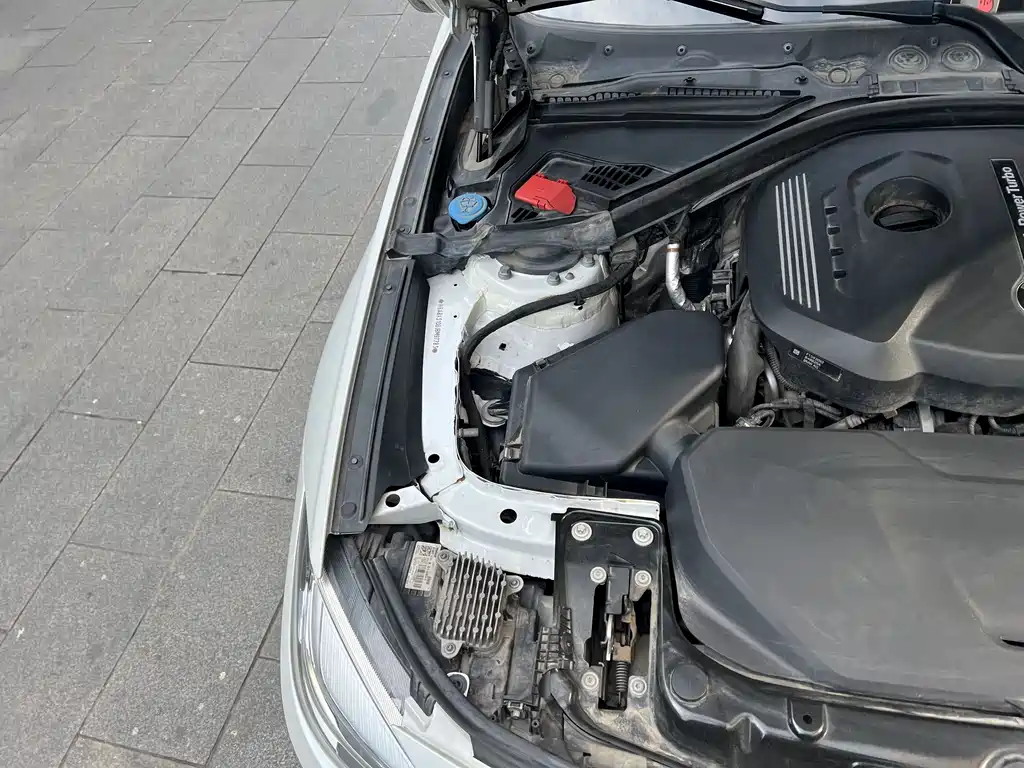 BMW 3 Series GT 2018 — фото 17