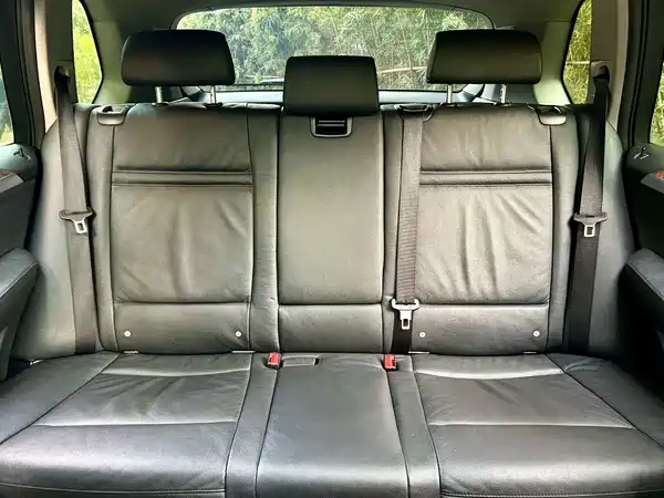 BMW X5 2011