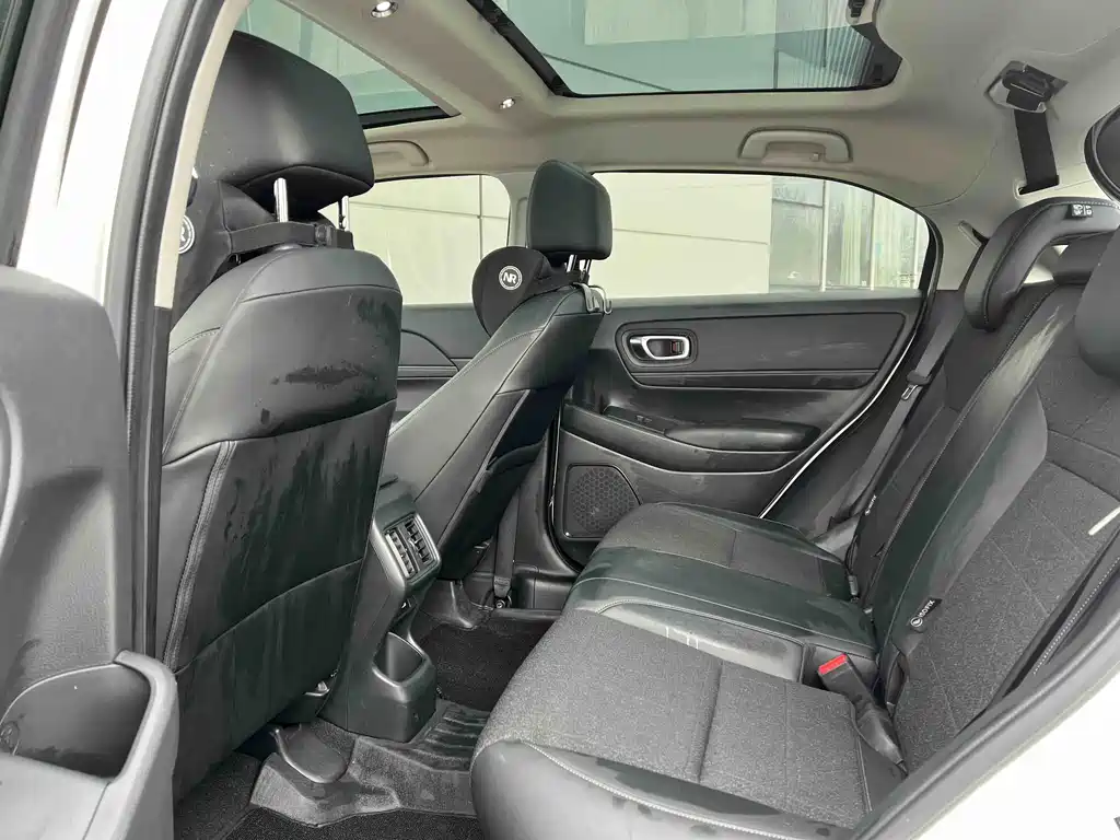 Honda Vezel 2023 — фото 14