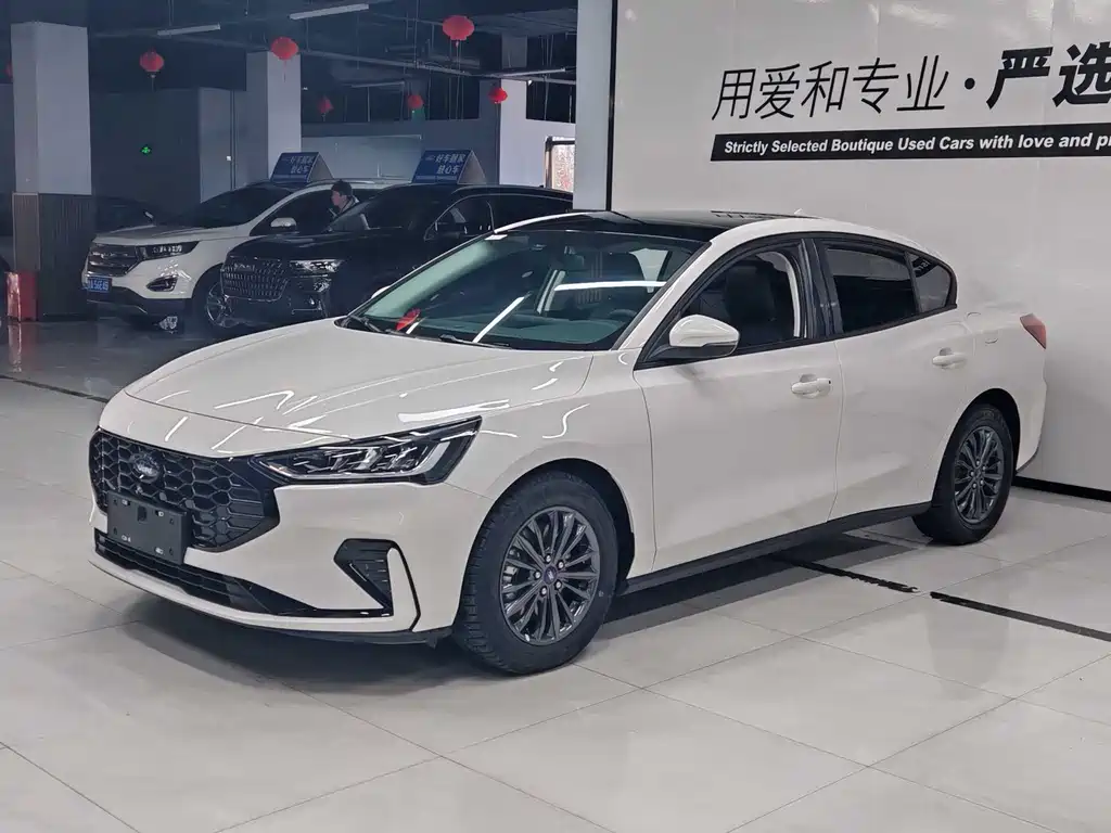Ford Focus 2023
