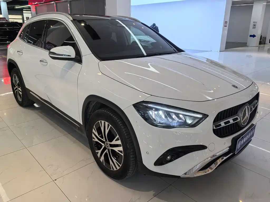 Mercedes-Benz GLA 2024 — фото 10