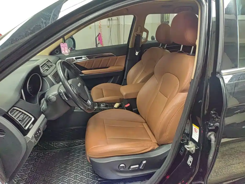 Haval H6 Coupe 2015 — фото 15