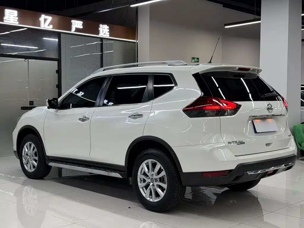 Nissan X-Trail 2023 — фото 19