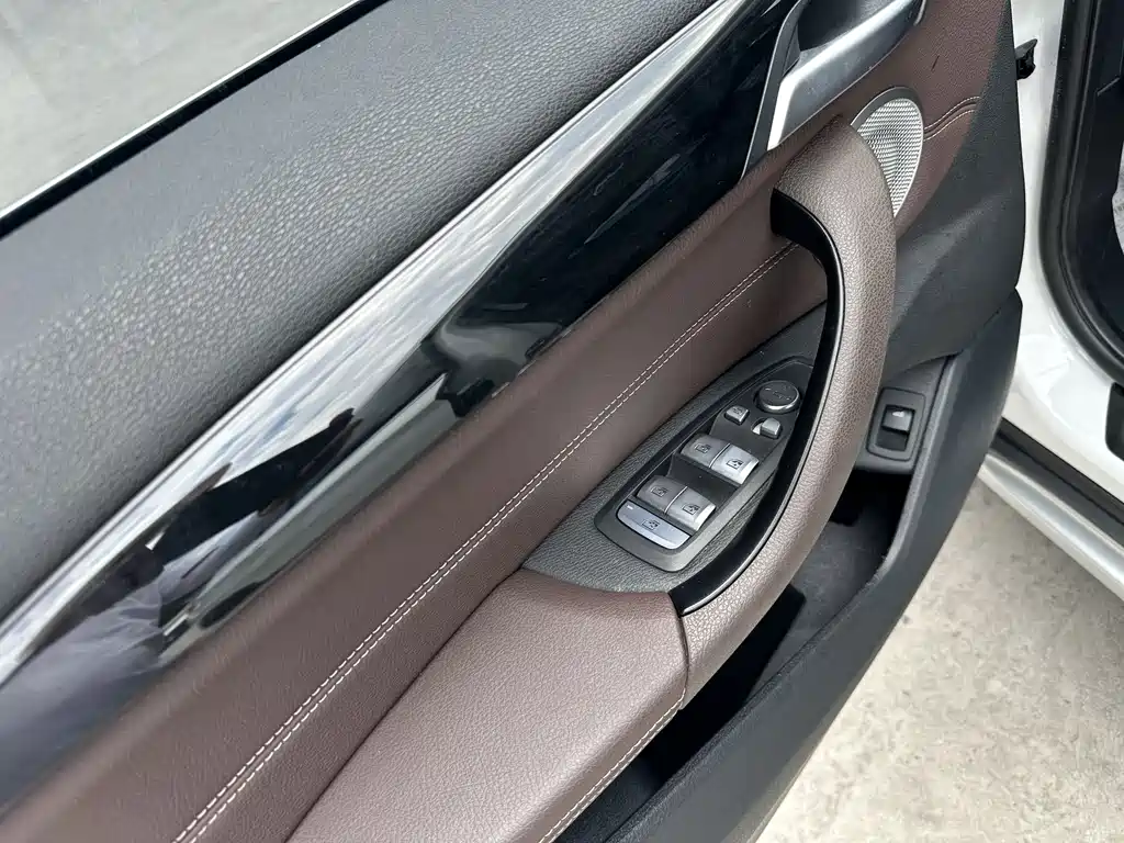 BMW X1 2021 — фото 13