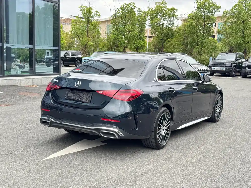 Mercedes-Benz C-Class 2023 — фото 13