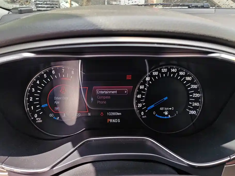 Ford Mondeo 2014 — фото 14