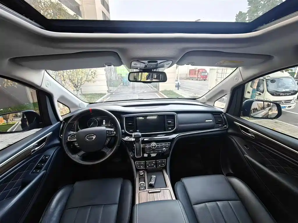 GAC Motor Trumpchi M8 2020 — фото 3