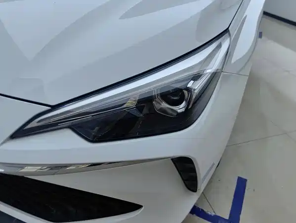 Roewe i5 2023
