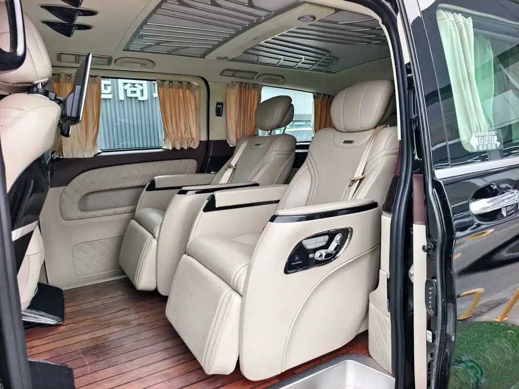 Mercedes-Benz Vito 2021 — фото 15