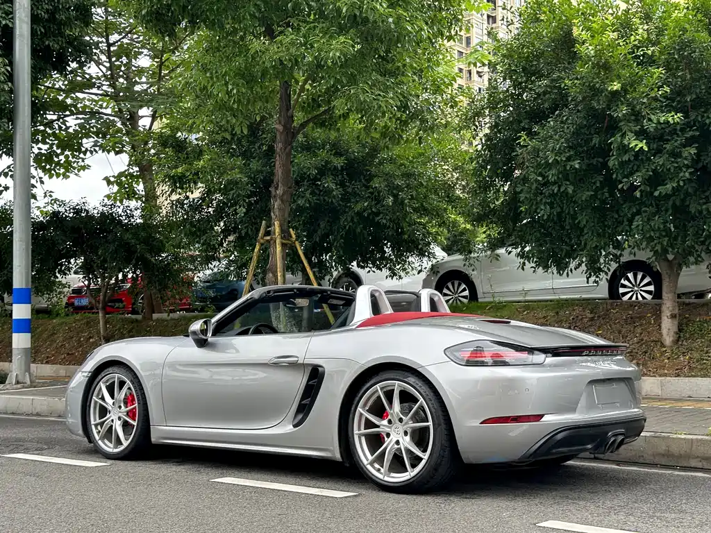 Porsche 718 2018 — фото 11