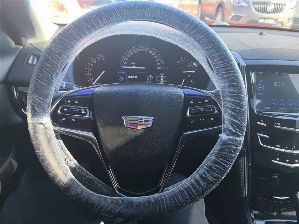 Cadillac ATS-L 2018 — фото 10