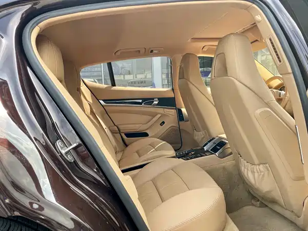 Porsche Panamera 2014