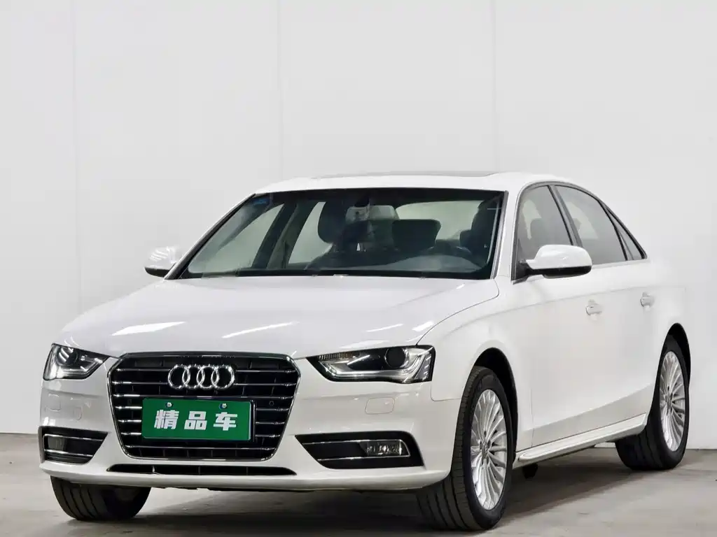 Audi A4L 2015 — фото 1
