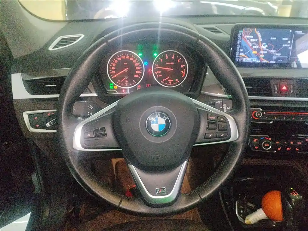 BMW X1 2017 — фото 11