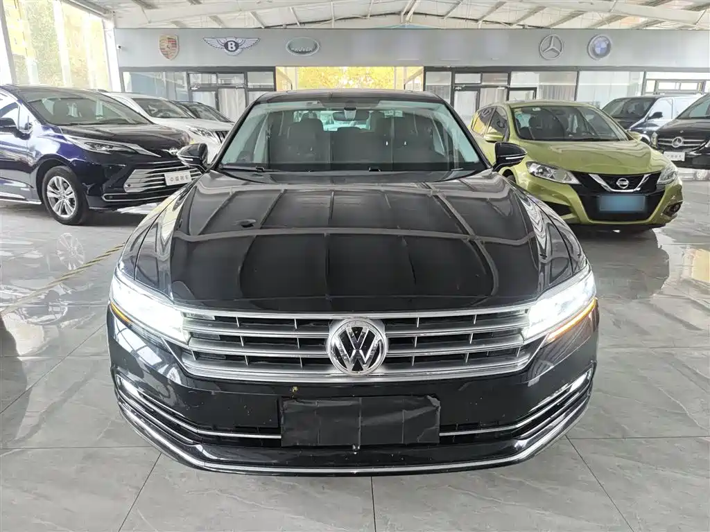 Volkswagen Phideon 2020 — фото 3