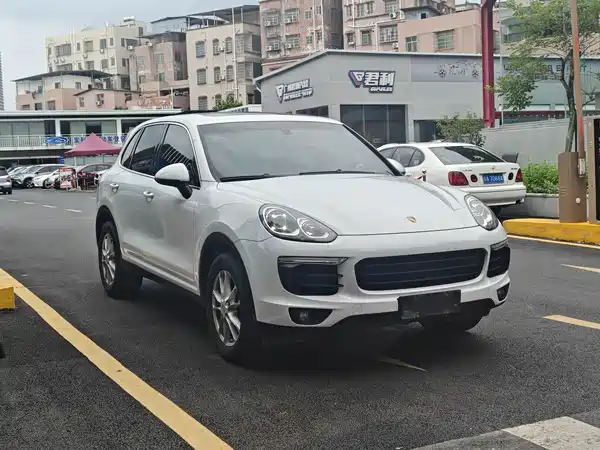 Porsche Cayenne 2015
