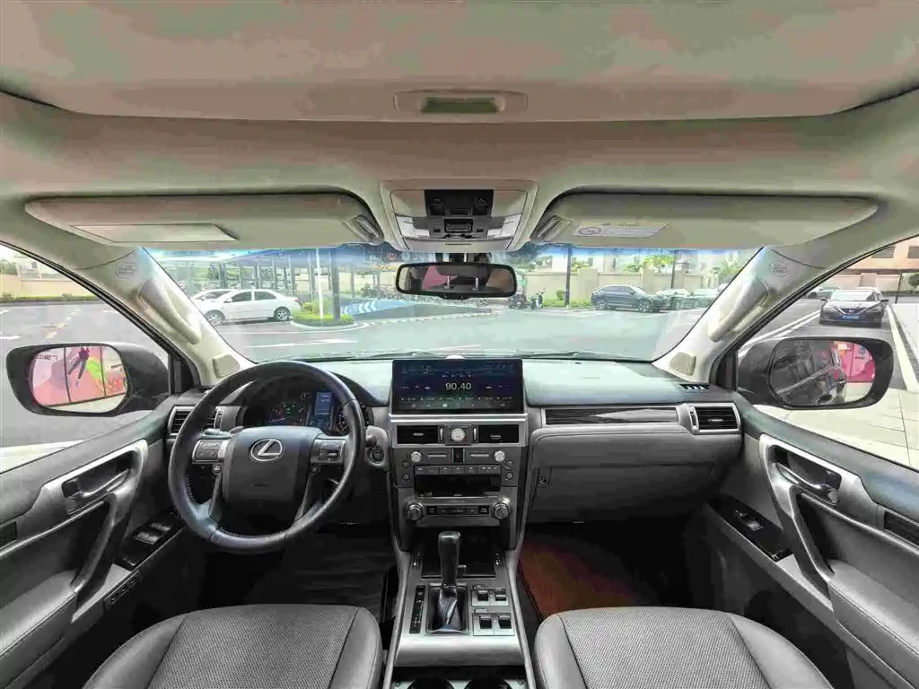 Lexus GX 2016 — фото 14