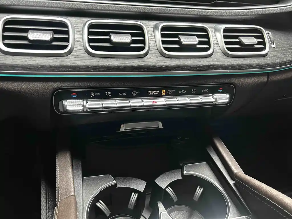 Mercedes-Benz GLE 2020 — фото 14
