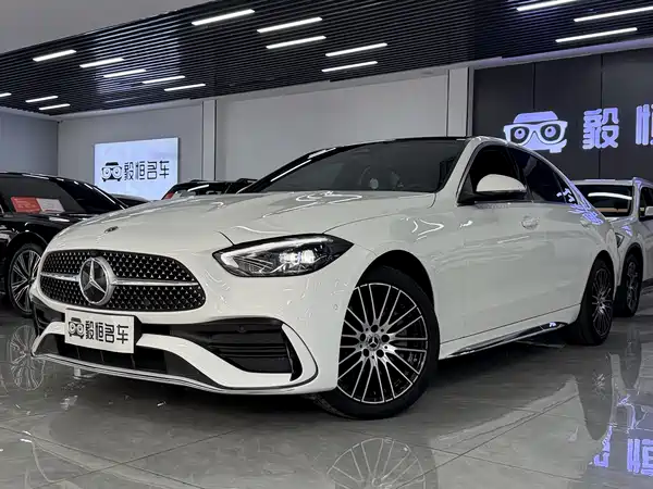 Mercedes-Benz C-Class 2022