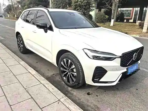 Volvo XC60 2024