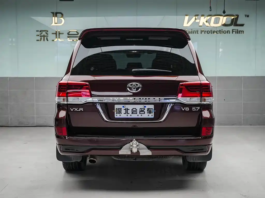 Toyota Land Cruiser 2017 — фото 21