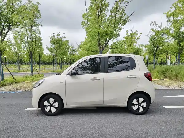 Wuling Hongguang MINIEV 2025