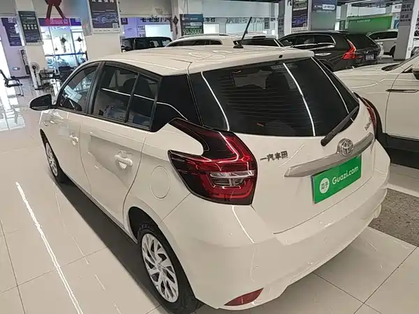 Toyota Vios FS 2023