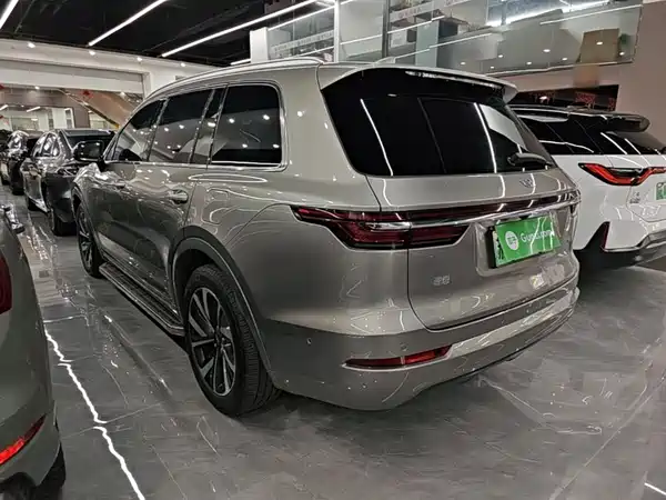 Li Auto ONE 2021