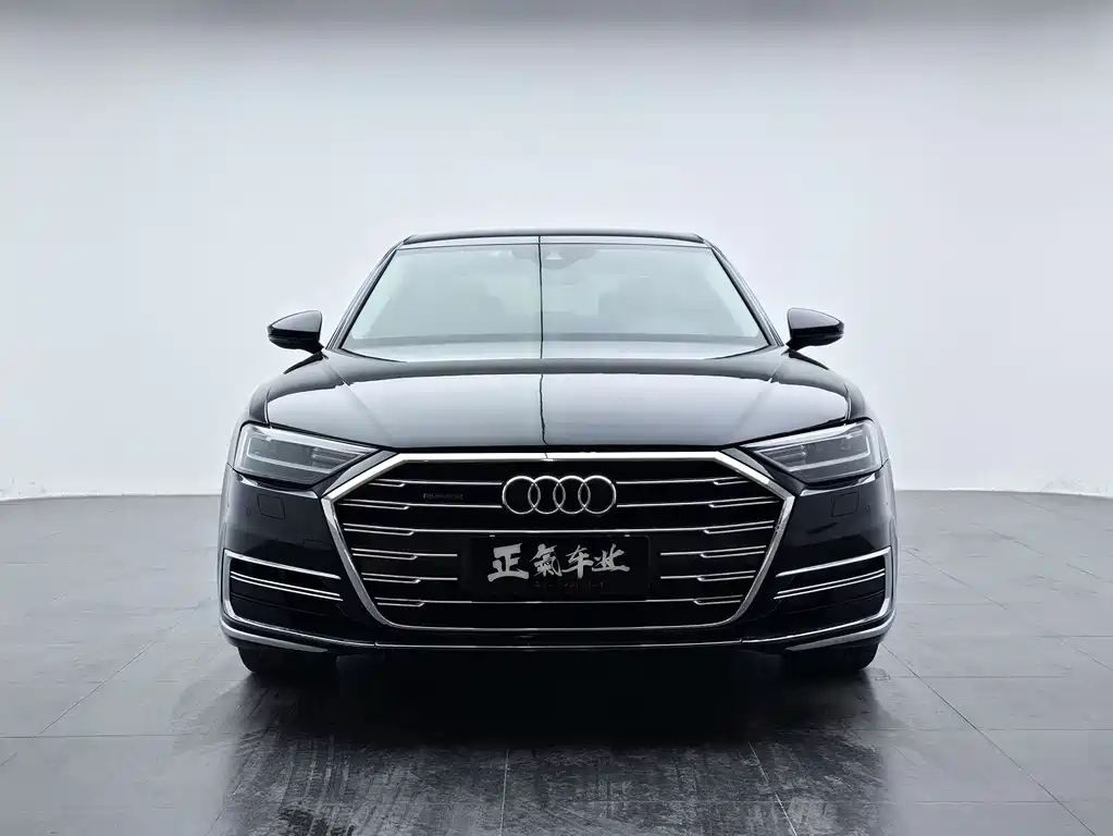Audi A8 2020 — фото 28