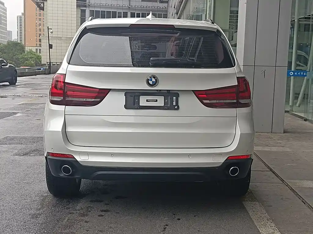 BMW X5 2016 — фото 7