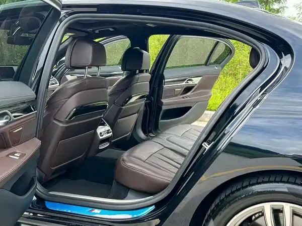 BMW 7 Series 2018