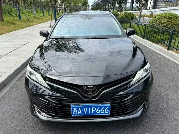 Toyota Camry 2018
