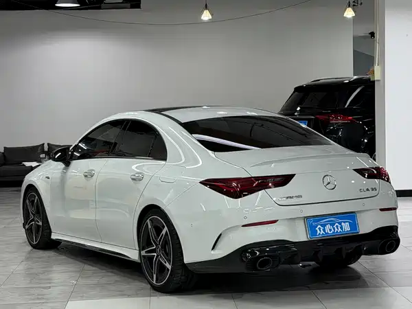 Mercedes-Benz CLA AMG 2024