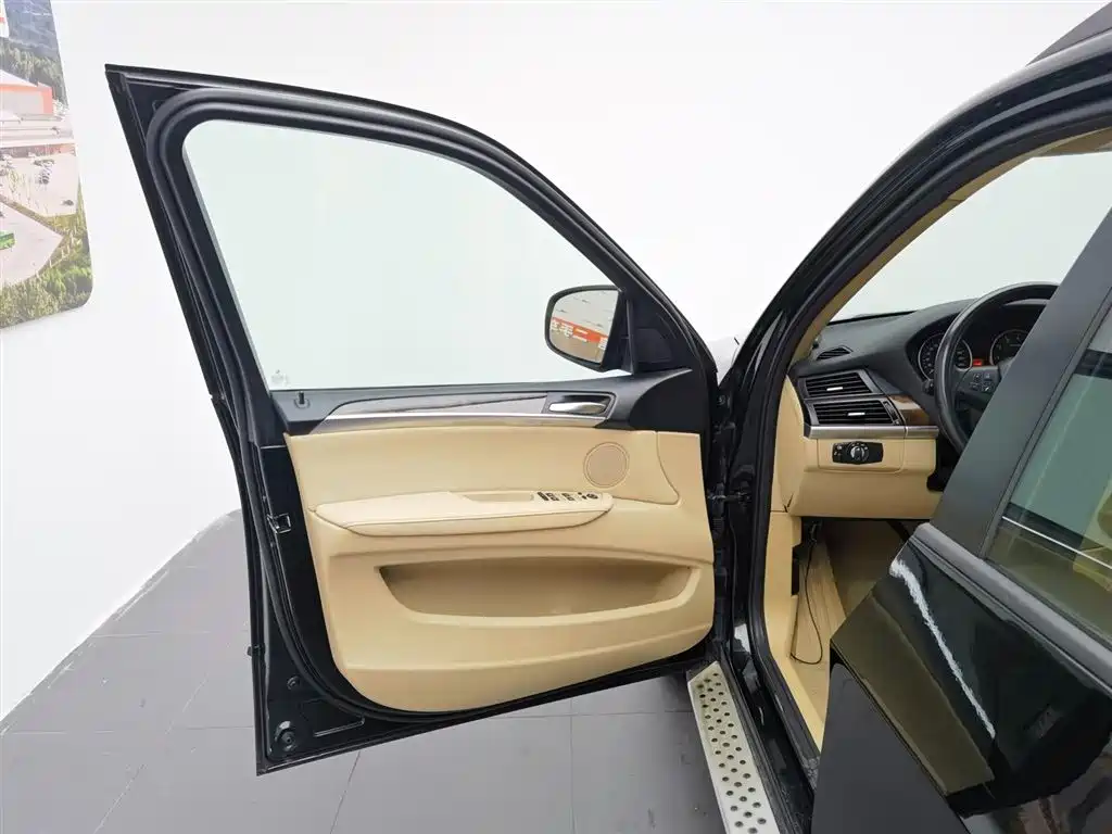 BMW X5 2013 — фото 16