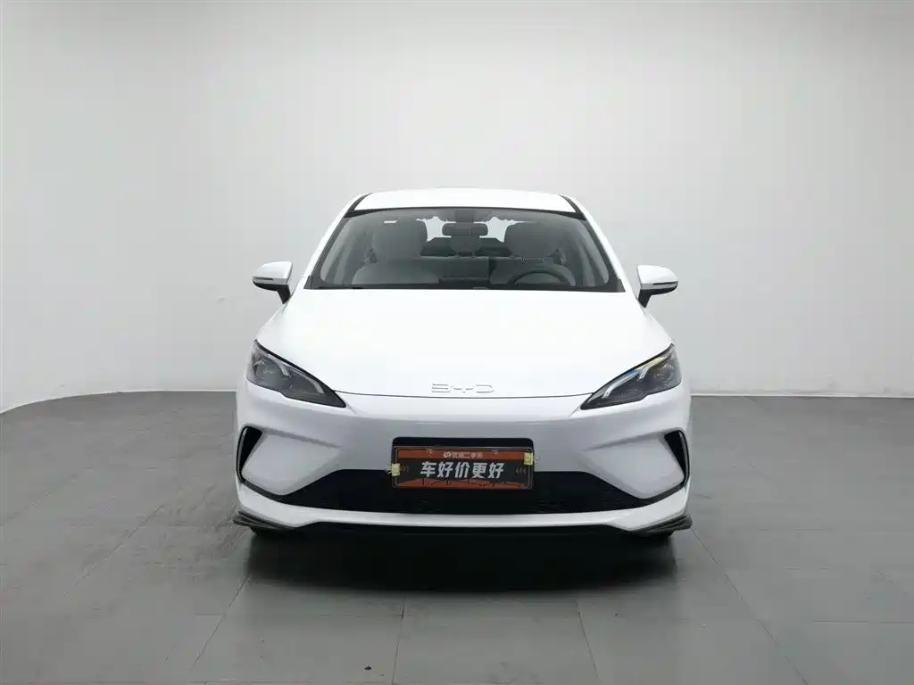 BYD Seal 05 DM-i 2025 — фото 3