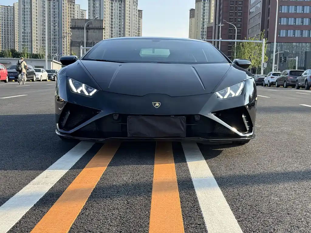 Lamborghini Huracan 2021 — фото 2